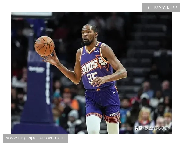 布里奇斯无球跑动持续高效 拉开防线胜过杜兰特